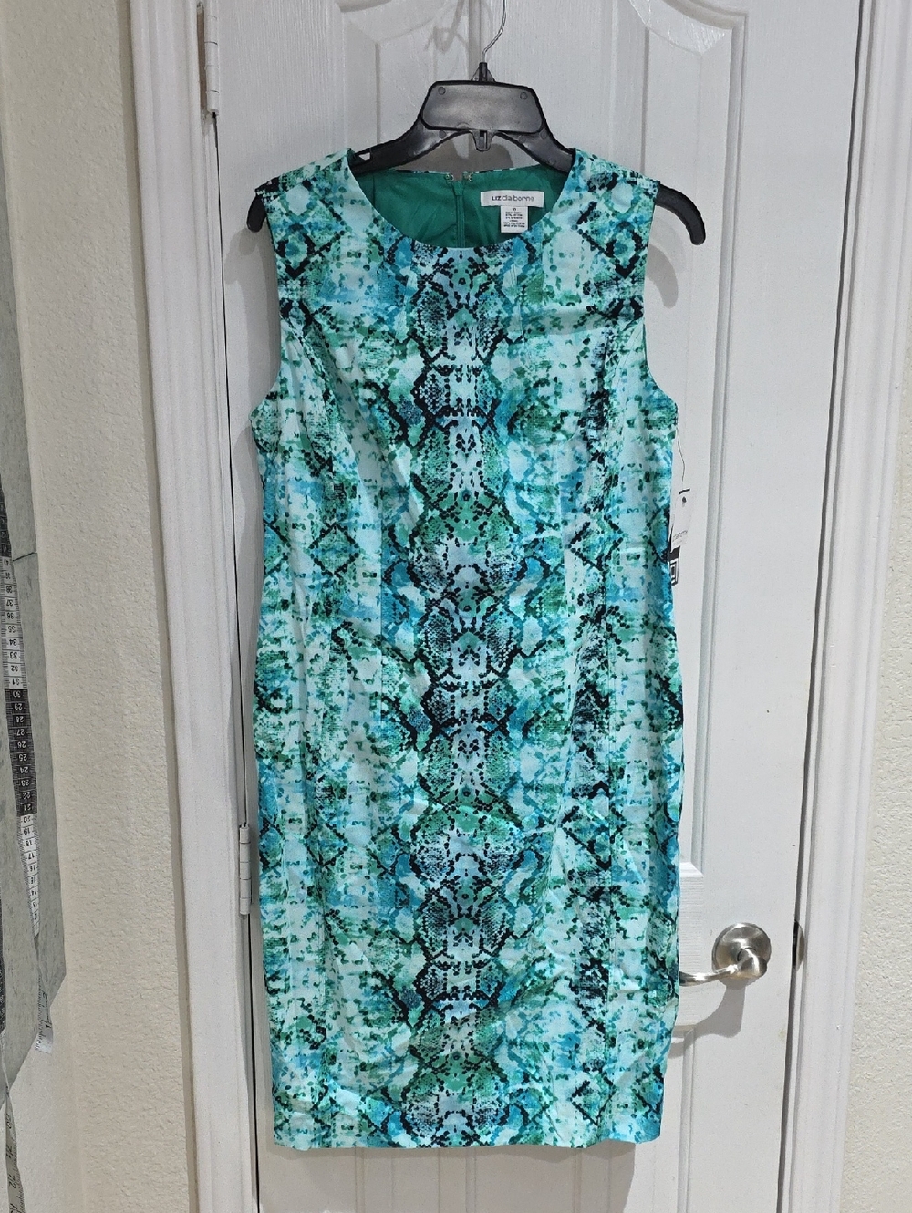 Liz Claiborne NWT Sleeveless Aqua Snake-Print Sheath Dress Size 10